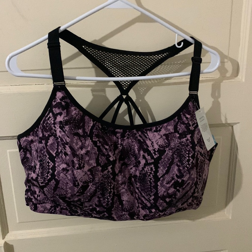 Lane Bryant Livi Active Sports Bra size 28 NWT